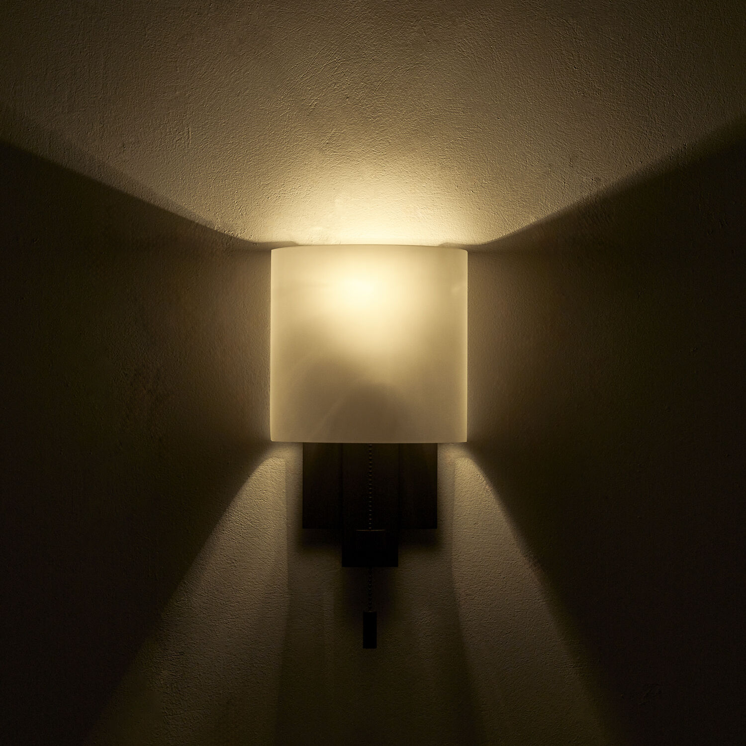 Espille Wall Sconce Wall Light in Bronze